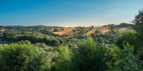 Tuscany countryside at sunset - 117836731