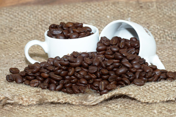 Fototapeta premium roasted coffee beans