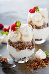 Banana and granola breakfast parfait