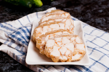 chicken roll with dill