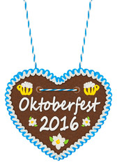 Oktoberfest 2016 gingerbread heart isolated on white background / Oktoberfest 2016 Lebkucherz...