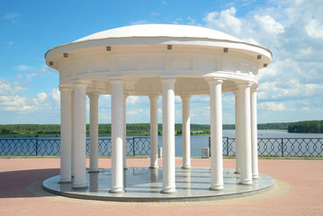 The Gazebo-rotunda at the new Volga embankment. Myshkin, Russia