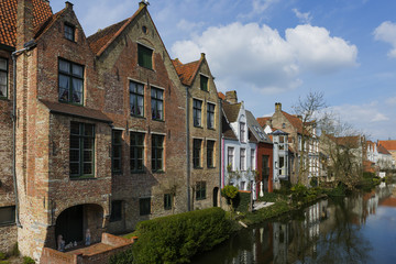 Fototapeta na wymiar Häuserzeile in Brügge, Belgien 
