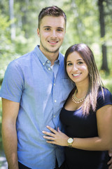 Obraz premium Happy loving young couple at the park