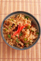 美味しそうな炊き込みご飯