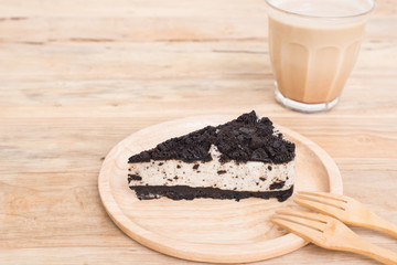 Creamy cheesecake with chocolate cookies and cream biscuits, chocolate cookies and cream biscuits cheese cake.
