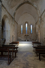 Église  abbaye de Saint-Hilaire