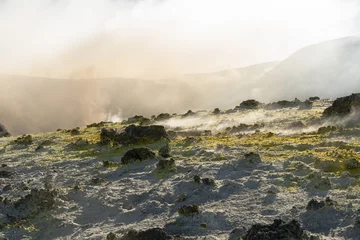 Photo sur Plexiglas Volcan Mount Etna crater with gas