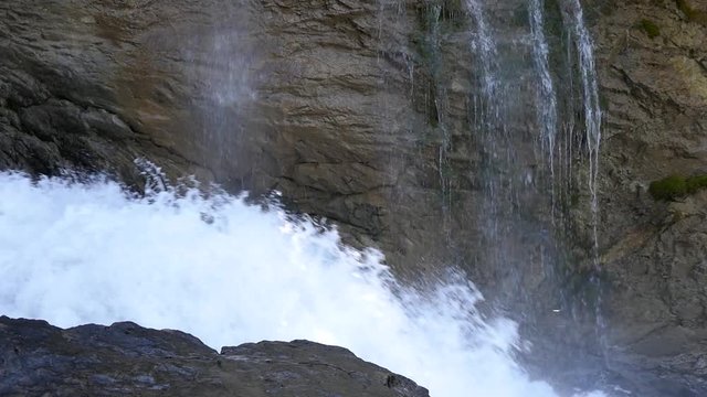 wasserfall simme, lenk, schweiz