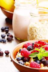 Oats nuts berries yogurt