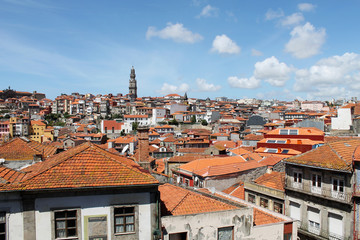 Über den Dächern Portos