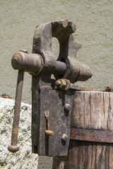 Alter Schraubstock