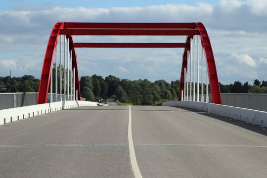 Красный мост