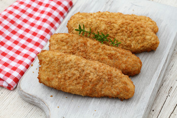 poissons panés 10082016