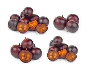 Fototapeta premium Flacourtia fruit on white background