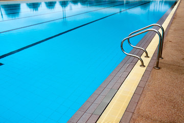 Obraz premium blue tile ceramic to swimming race