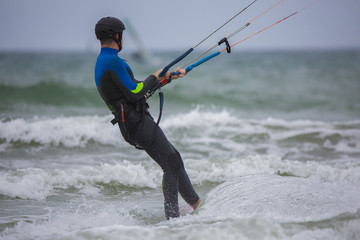Kitesurfer
