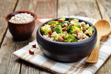 broccoli almonds barley porridge