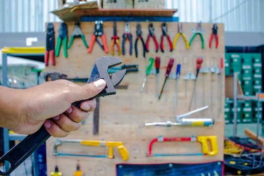Board tool storage, tool storage kit. A handmade