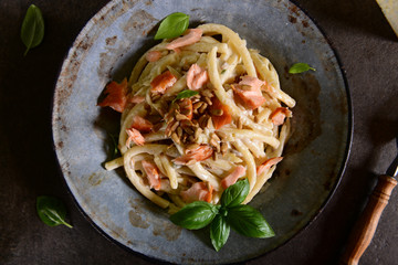Pasta with smoked salmon, gorgonzol and roasted sunflower seeds