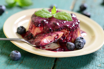 Panna cotta with blueberries