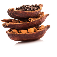 Benefits of drinking hot cocoa and aromatherapy of cocoa, cinnamon, coffee for morning refreshment, Arranged so fragrant in the morning.