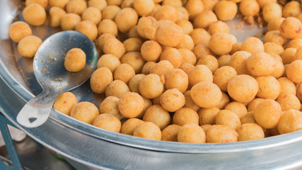 Candy has a nickname called turtle eggs or quail eggs as snacks