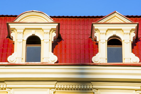 Entrance to the attic window tiling architecture