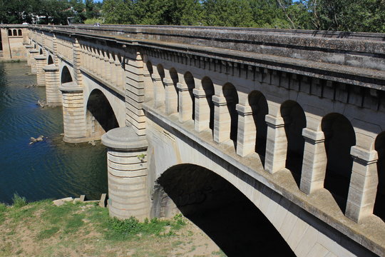B&eacute;ziers - Le Pont Canal