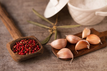 Ajos y pimienta roja