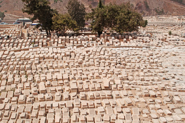 Gerusalemme, Israele: vista della tombe del Cimitero ebraico sul Monte degli Ulivi il 10 Settembre 2015