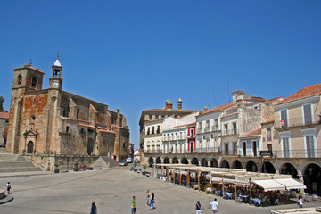 Plaza mayor de Trujillo, iglesia de San Martín, Extremadura (España)