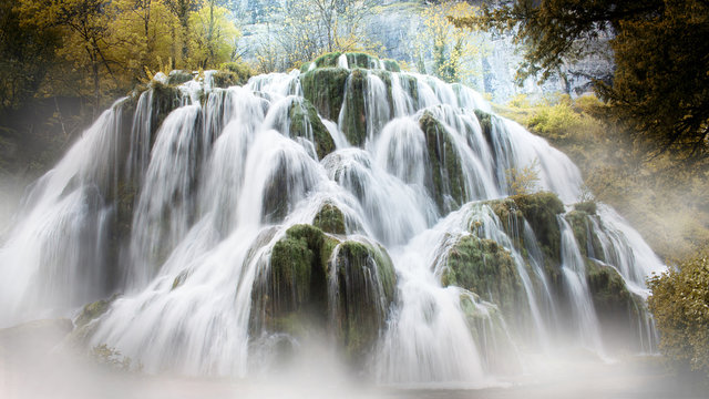 cascade de la Baume-l&egrave;s-Messieurs