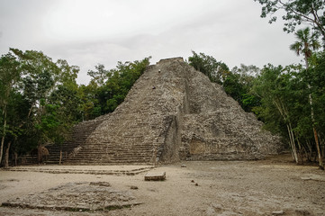 Fototapeta na wymiar The Great Pyramid - Nohoc Mul - at Coba Mexico, a magnificent Mayan site.