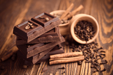 Pieces of chocolate and spices