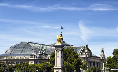 Fototapeta na wymiar Grand Palais (Palace) in Paris