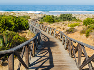 Obraz premium The gateway to the beach of La Barrosa, Cadiz, Spain