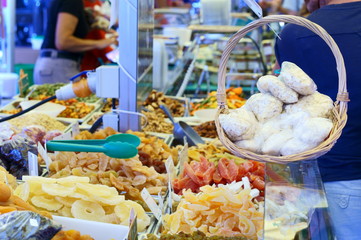 fruits secs et amandes