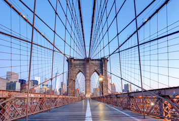 Naklejka na ściany i meble New York, Brooklyn bridge at nigth, USA