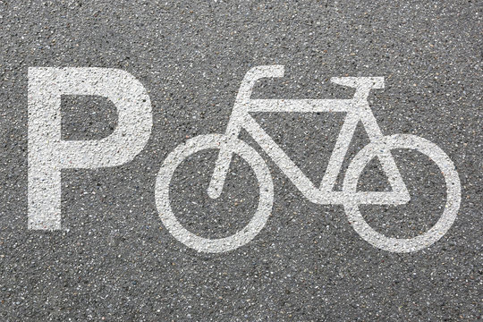 Parkplatz Fahrrad parken Rad Verkehr Stadt Mobilität