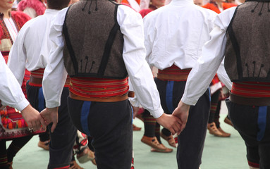 Macedonian dance