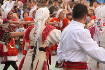 Macedonian dance