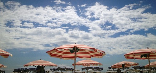 ombrelloni in spiaggia