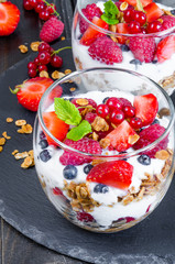 Granola with yogurt and berries