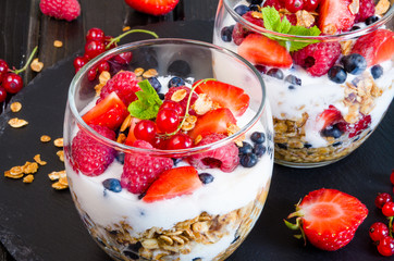 Granola with yogurt and berries