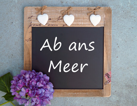 Ab ans Meer - Tafel mit Hortensie