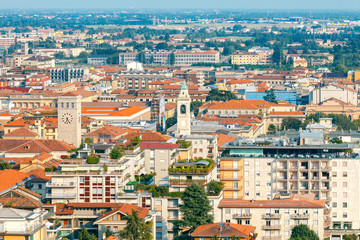 Fototapeta na wymiar Bergamo. The city view from the hill.