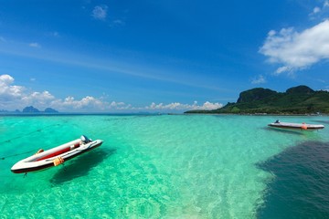 Fototapeta na wymiar The paradise island in Trang Province , Thailand