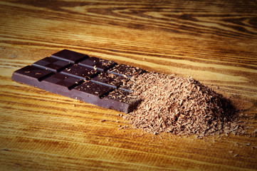 Cubes of chocolate and grated chocolate