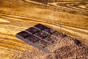 Cubes of chocolate and grated chocolate